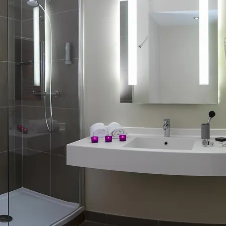 Western & De Hotel 4*